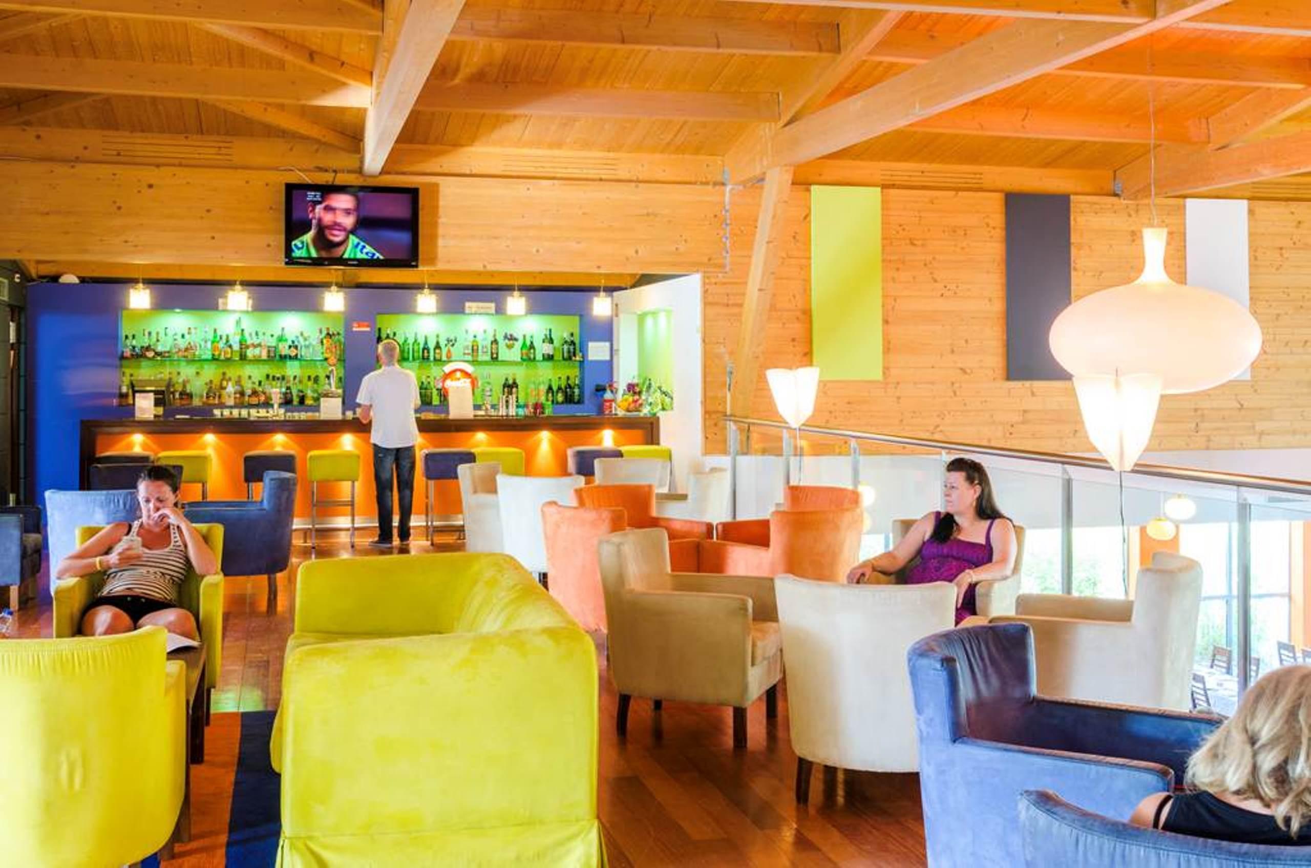 เยลโลว์ อัลวอร์ การ์เดน - ออล อินคลูซีฟ Hotel ภายนอก รูปภาพ