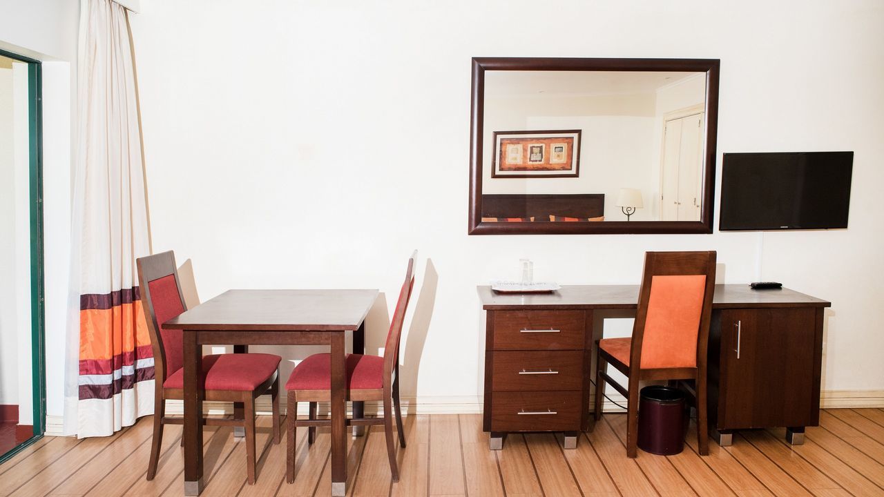 เยลโลว์ อัลวอร์ การ์เดน - ออล อินคลูซีฟ Hotel ภายนอก รูปภาพ